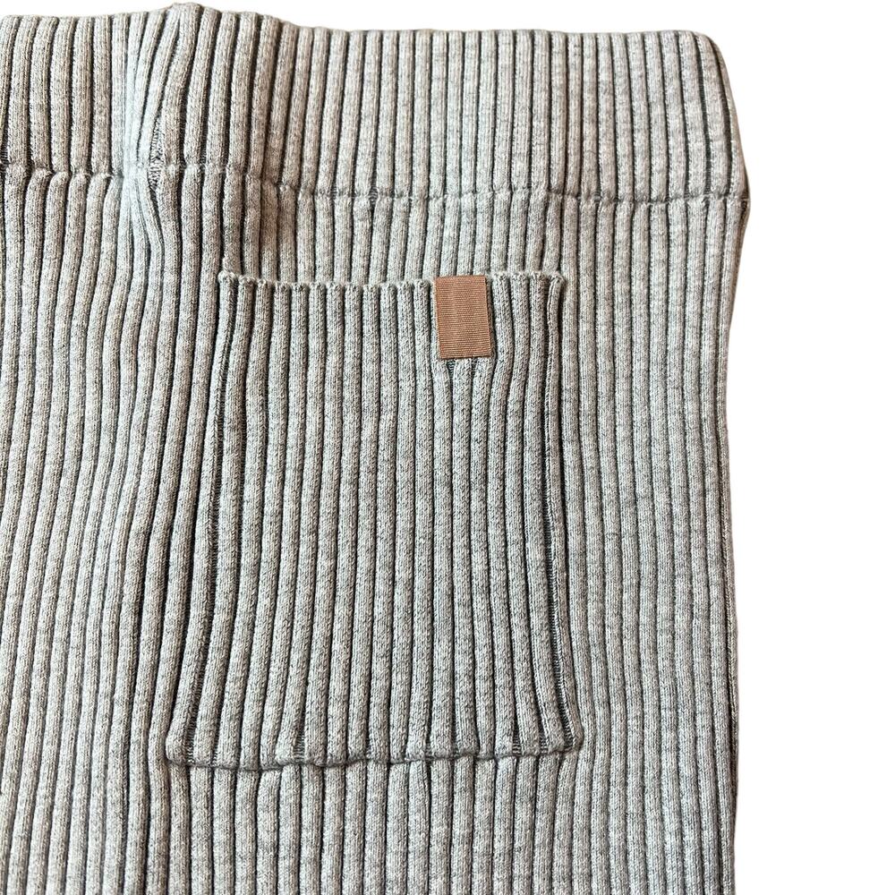 LUNYA Cozy Cotton Silk Ribbed Bike Short Medium Grey Heather Pocket Medium NEW - Picture 7 of 12